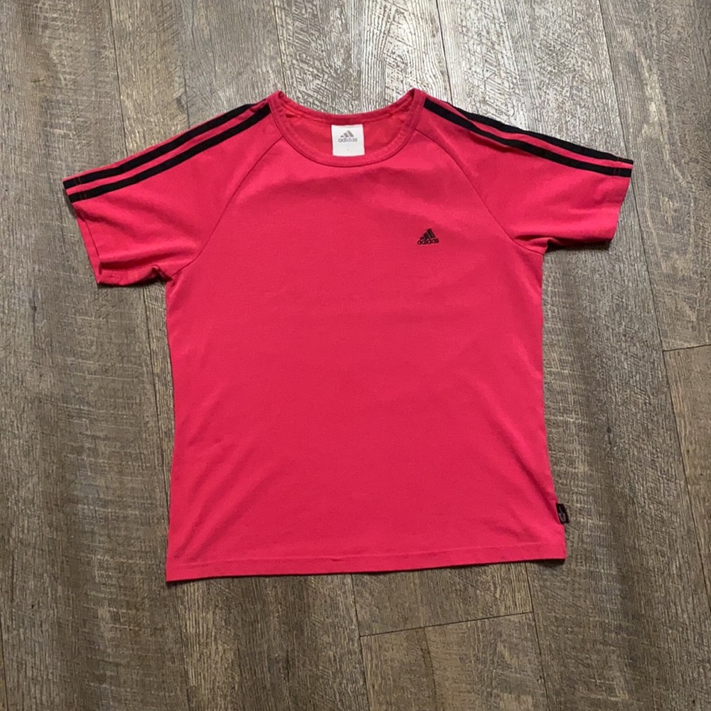 Women’s Adidas shirt size L 30$